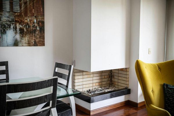 Charpentier à annecy : l'excellence du bois sur mesure